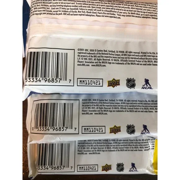 2021-22 Upper Deck NHL Young Guns Series One Cello Packs (Qty: 3) - Picture 4 of 4